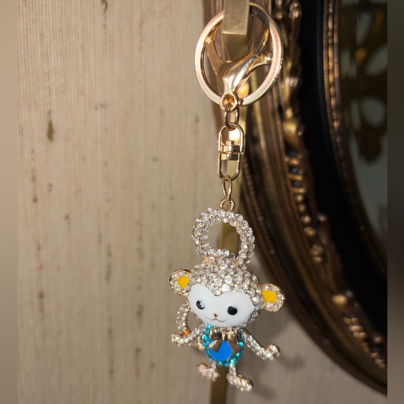 Long Tail Rhinestone Bag/Key Charm - Picture 4 of 4